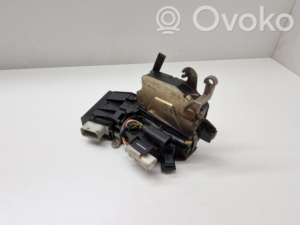 BMW 7 E38 Front door lock 