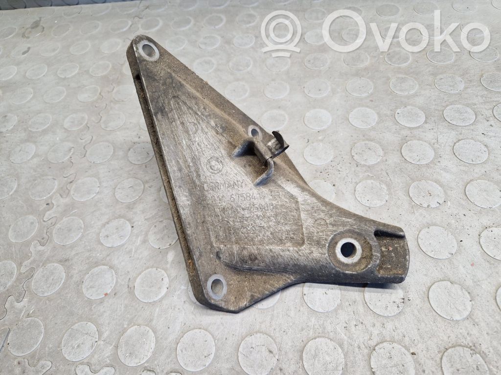 Halterung Lager Motor   6758419