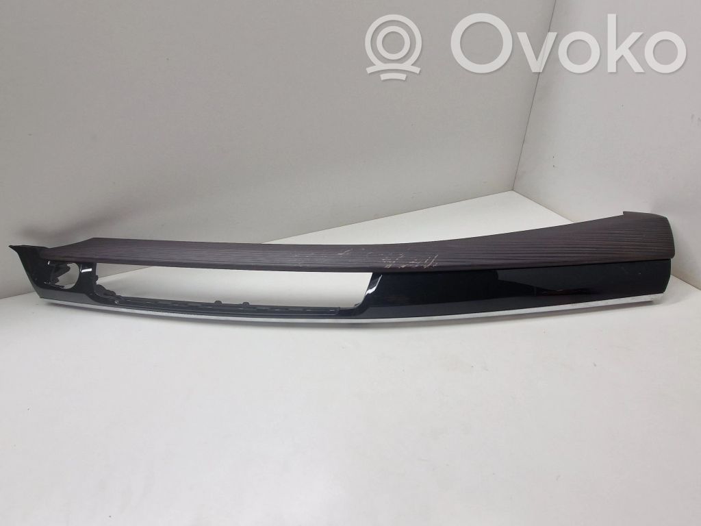 BMW X5 F15 Radio/GPS head unit trim 