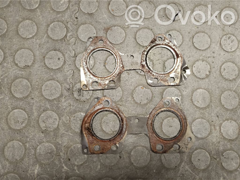 BMW X3 F25 Muut pakosarjan osat 