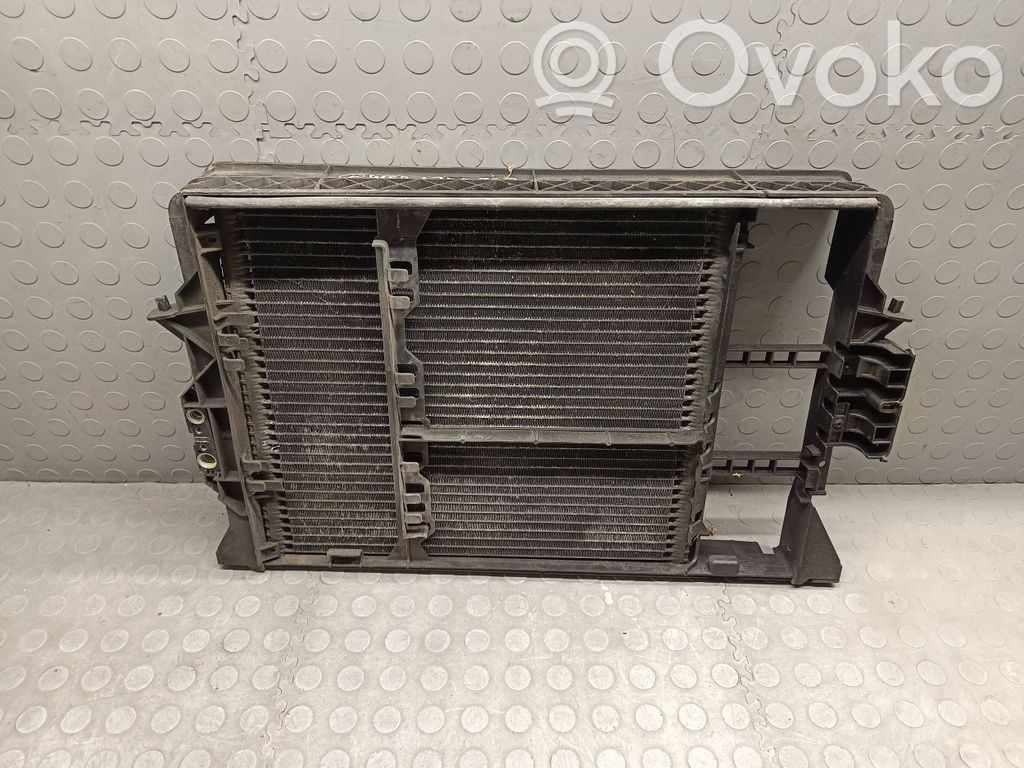 BMW 7 E38 Support de radiateur sur cadre face avant 