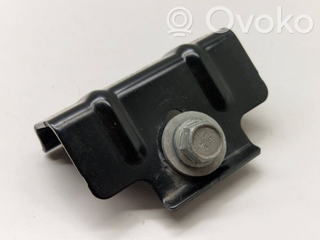 BMW i4 Battery bracket 