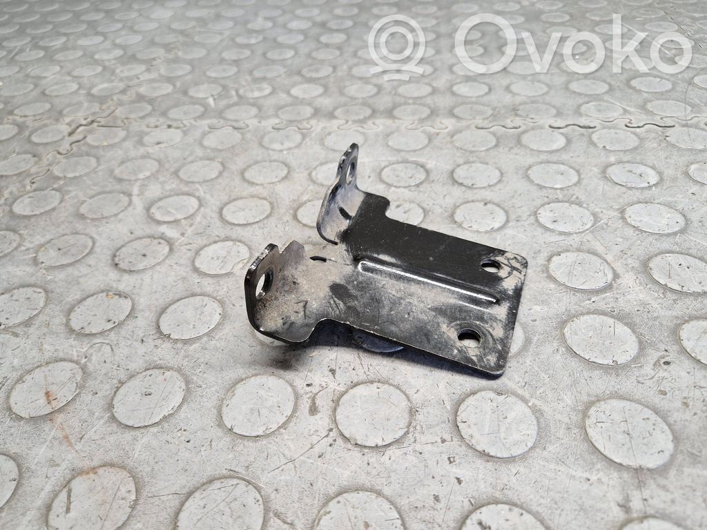 BMW i4 Other engine bay part 