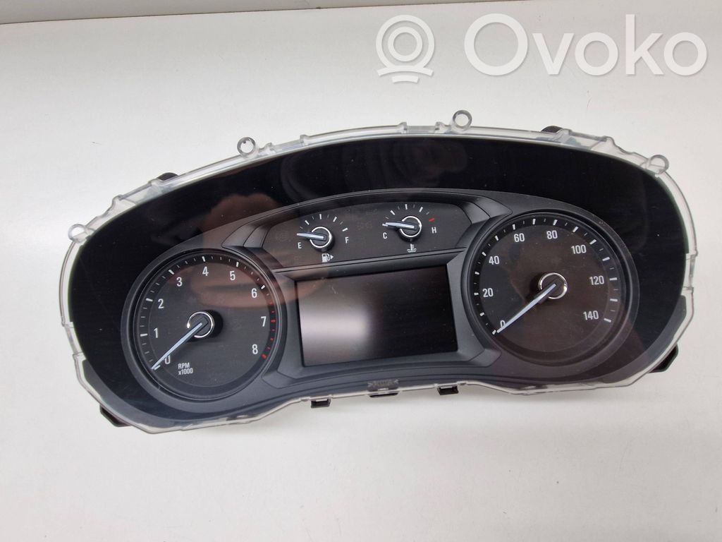 Buick Encore I Vitezometru (grup de instrumente) 