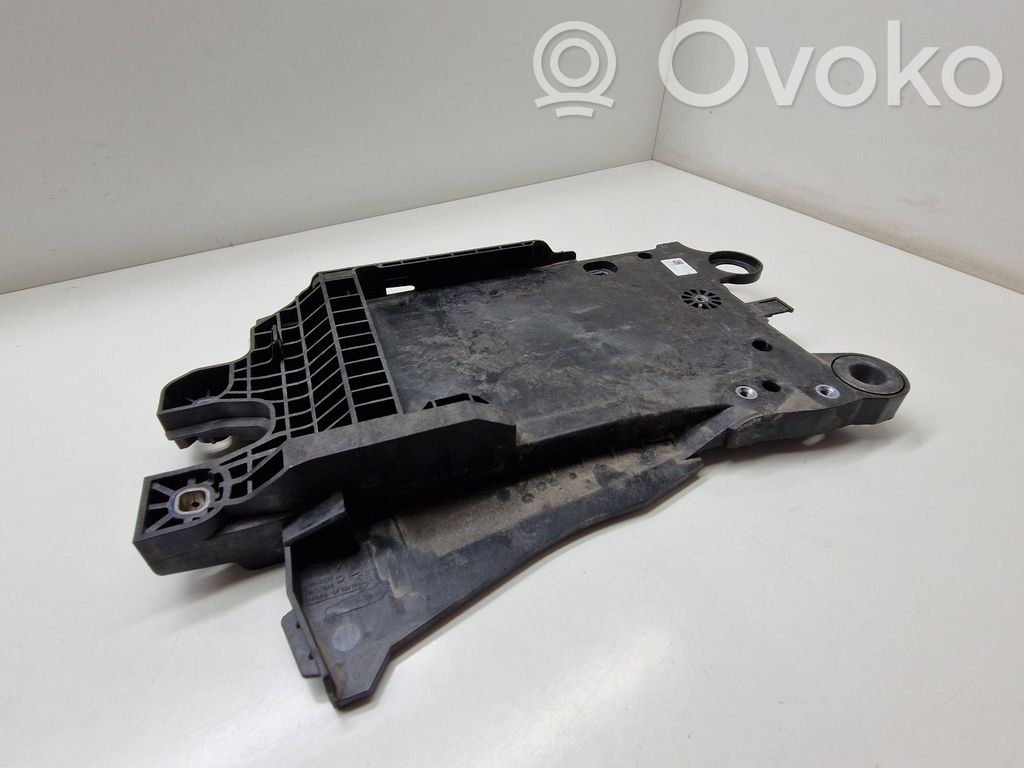 BMW 2 Active Tourer U06 Battery box tray 