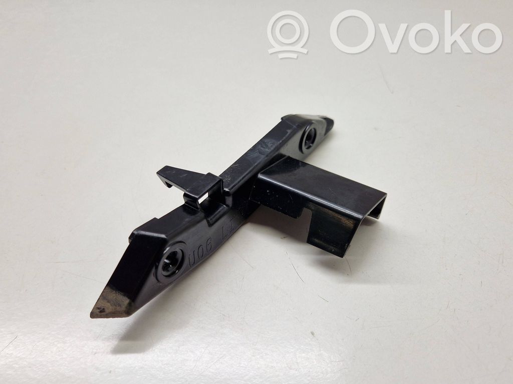 Front bumper mounting bracket   8737179