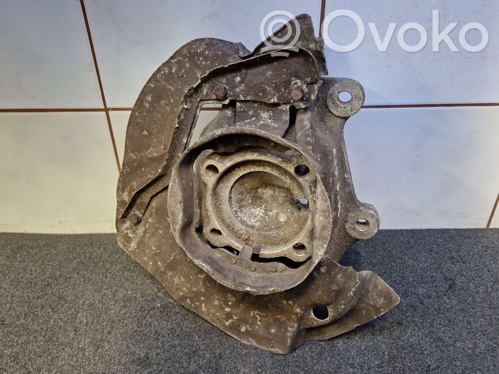 Front wheel hub   1092853