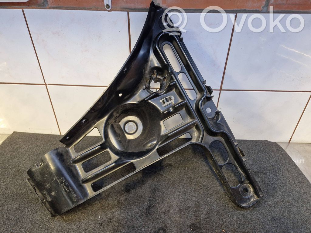 Rear bumper mounting bracket   7008839