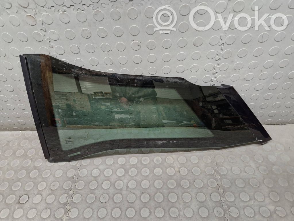 BMW i3 Rear side window 