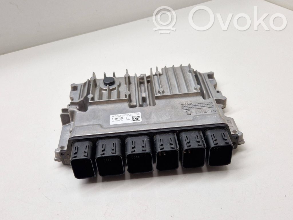 BMW X3 G01 Engine control unit/module 
