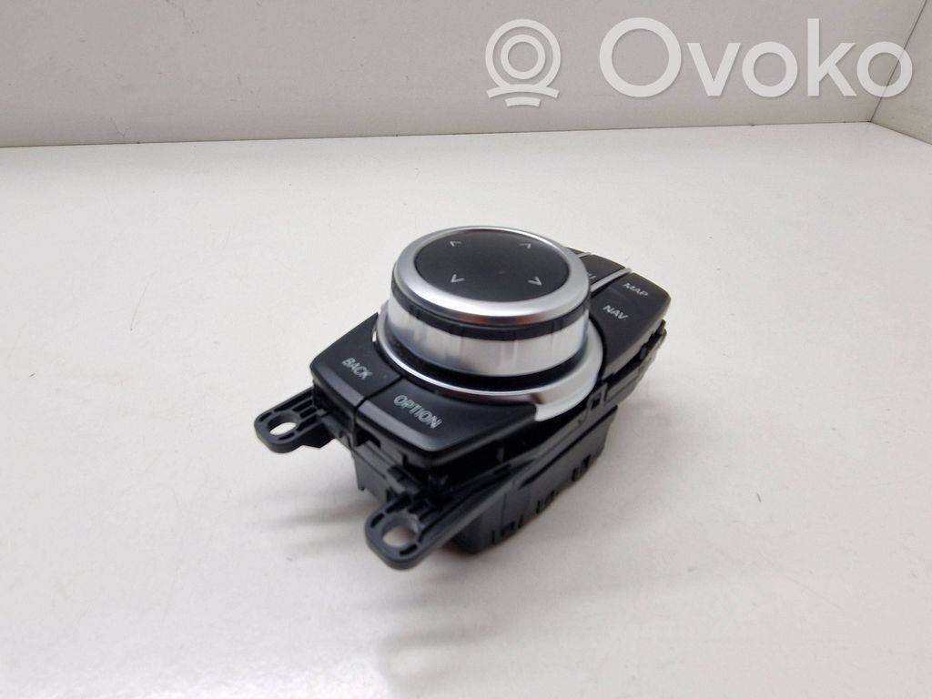BMW X3 G01 Head unit multimedia control 