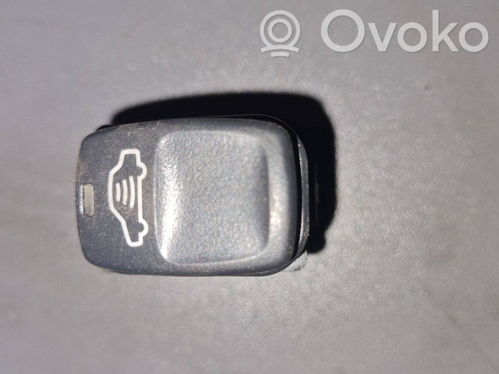Inne części wnętrza samochodu   8691517,03W15E,MB154400126