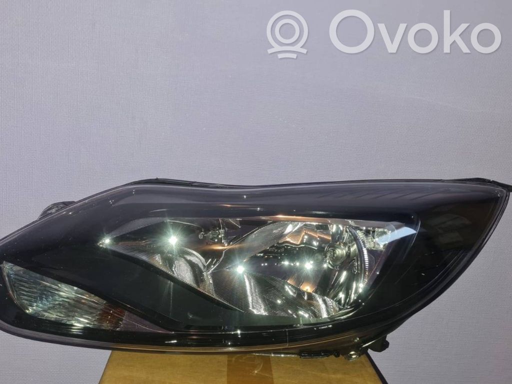 Ford Focus Headlight/headlamp 