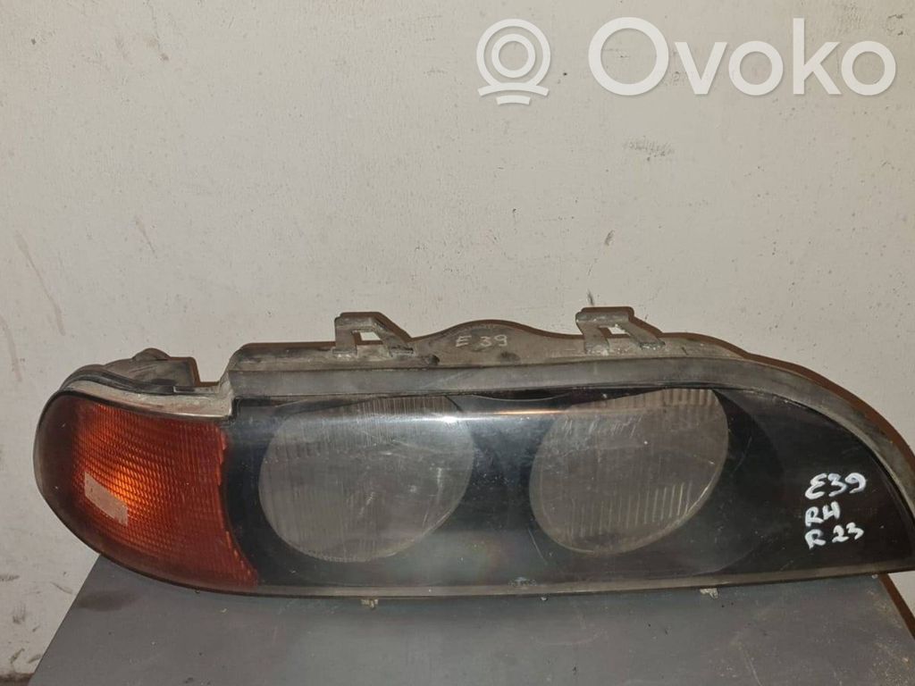BMW 5 E39 Headlight lense 