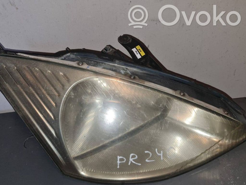 Ford Focus Scheinwerfer 
