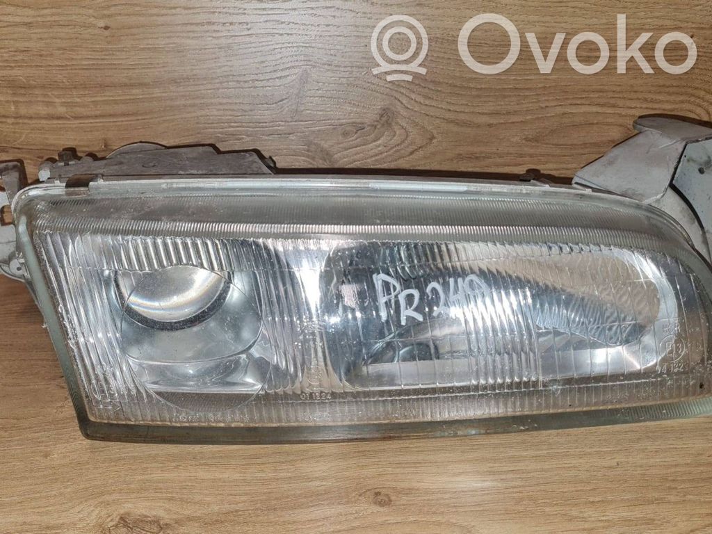 Mazda 626 Phare frontale 