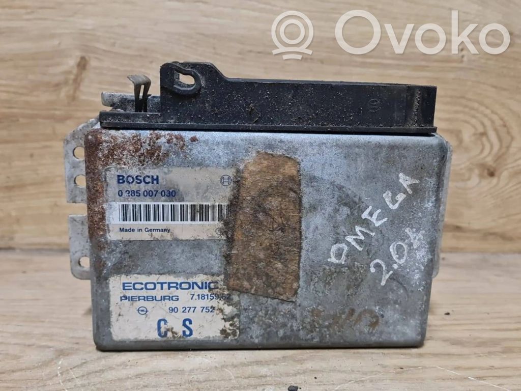 Opel Omega A Engine control unit/module 