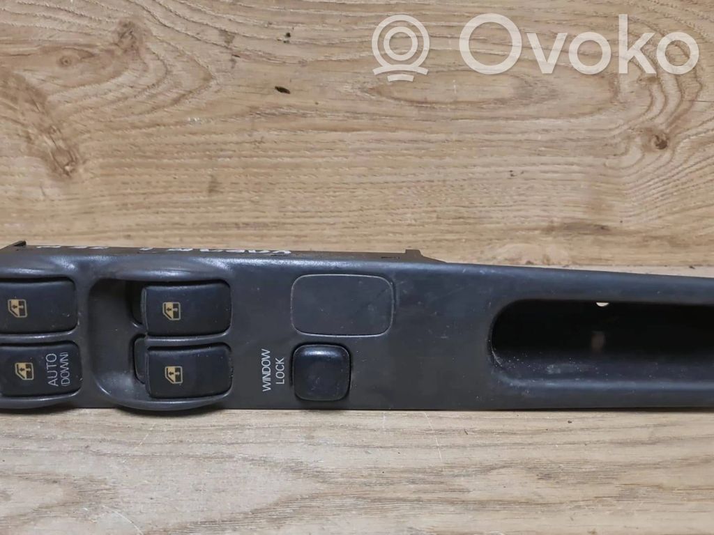Electric window control switch   MB953121