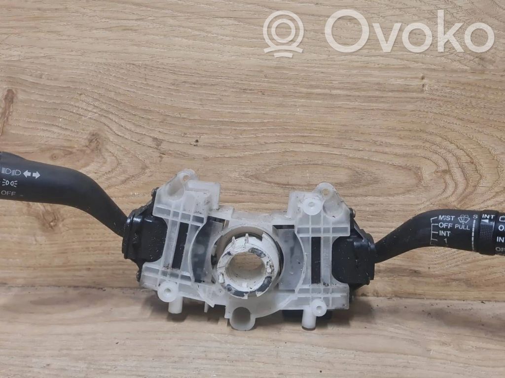 Mazda 626 Wiper turn signal indicator stalk/switch 