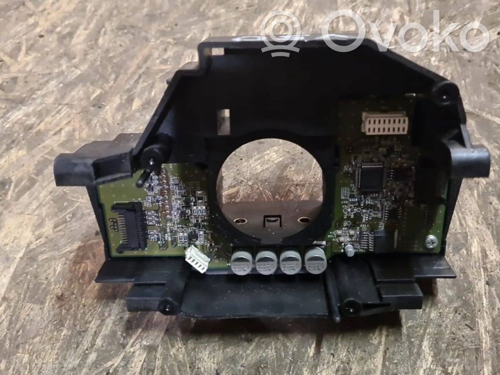 Multifunctional control switch/knob   31264574