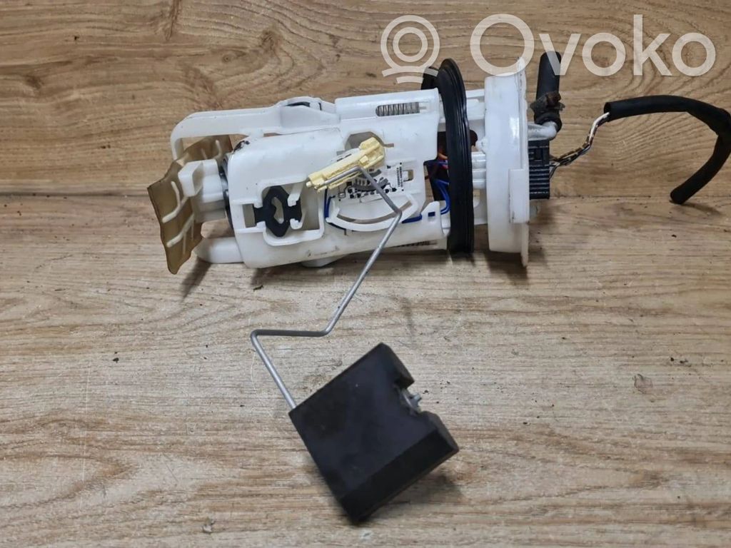 BMW 3 E90 E91 In-tank fuel pump 