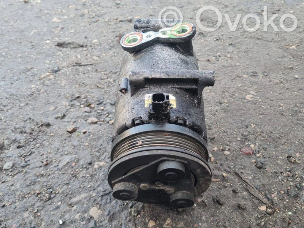 Volvo V50 Air conditioning (A/C) compressor (pump) 