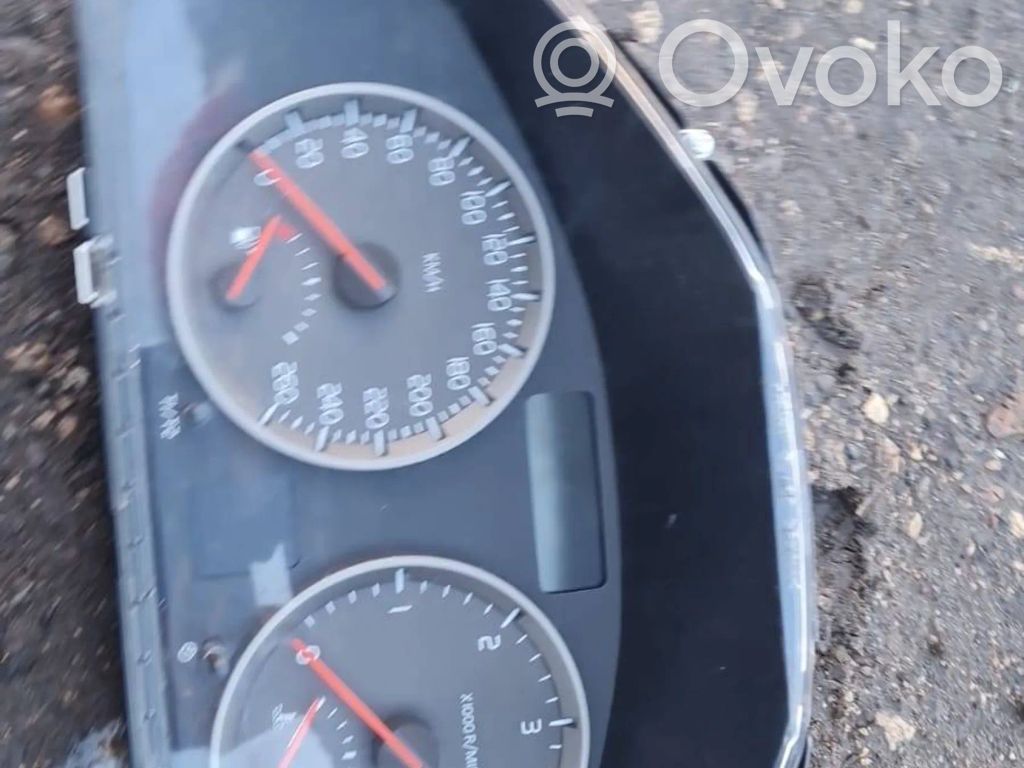 Volvo V50 Speedometer (instrument cluster) 