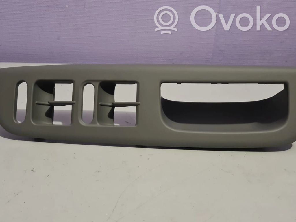 Ford Galaxy Front door window switch trim 