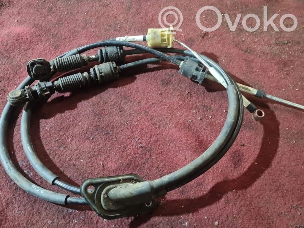 Volvo S60 Gear shift cable linkage 