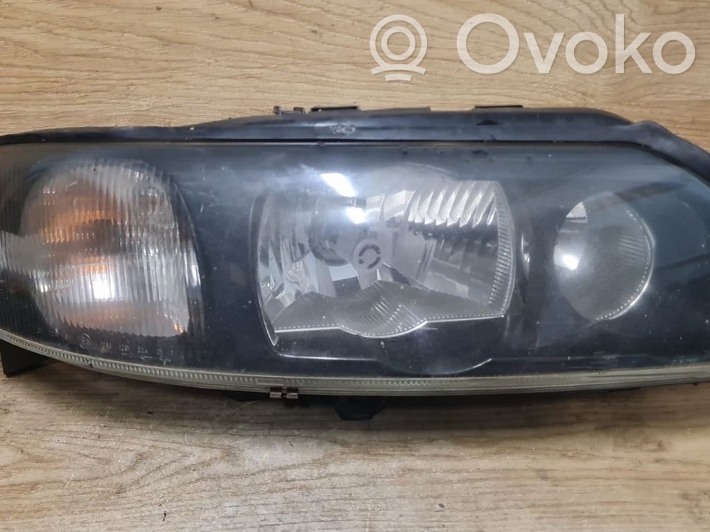 Volvo S60 Headlight/headlamp 