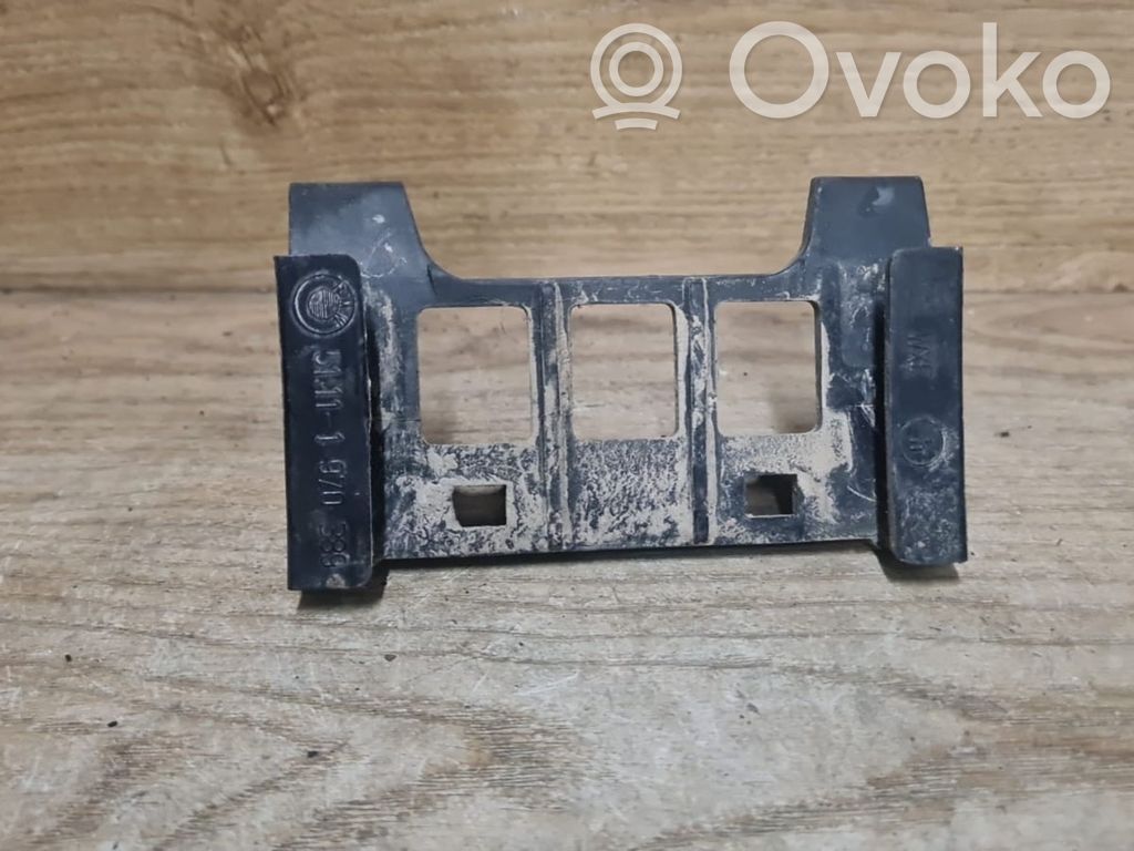 BMW 5 E39 Rear bumper mounting bracket 