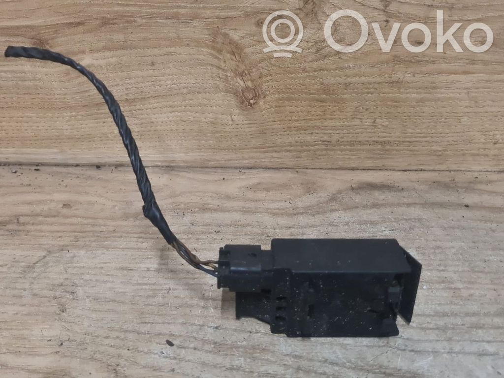 AUC sensor   64118391470