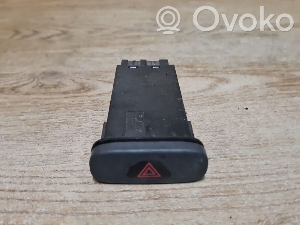 Volvo S70  V70  V70 XC Botón interruptor de luz de peligro 
