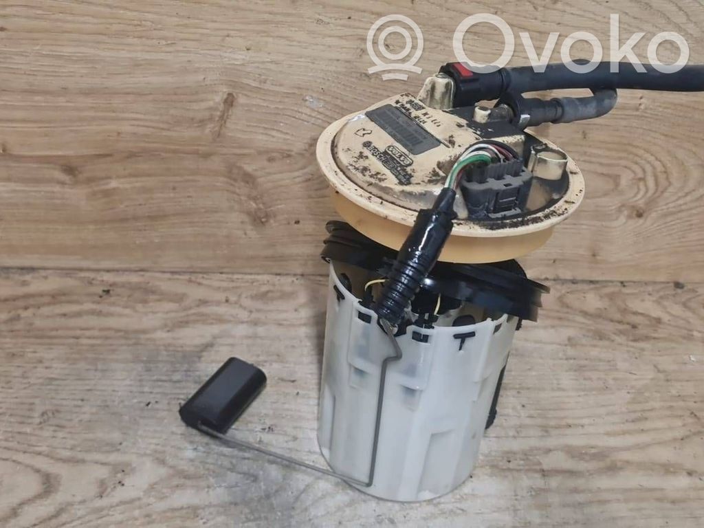 Volvo C70 Bomba interna de combustible 