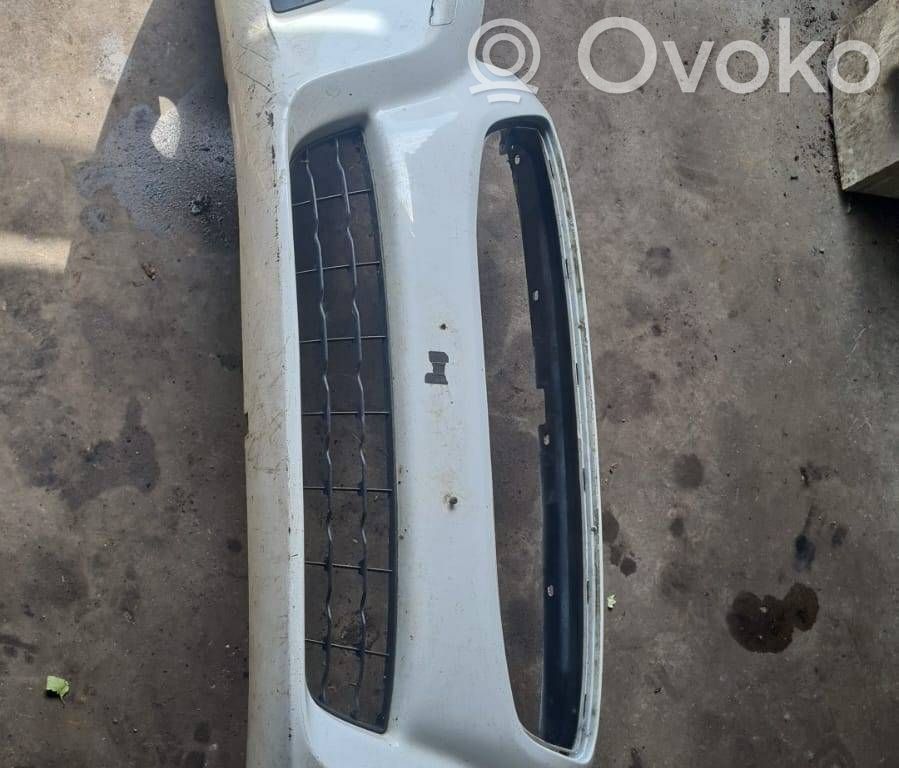 Volvo C70 Parachoques delantero 