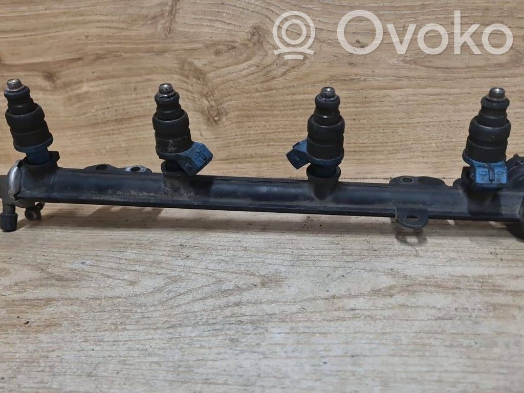 Volvo S40, V40 Tubo principal de alimentación del combustible 