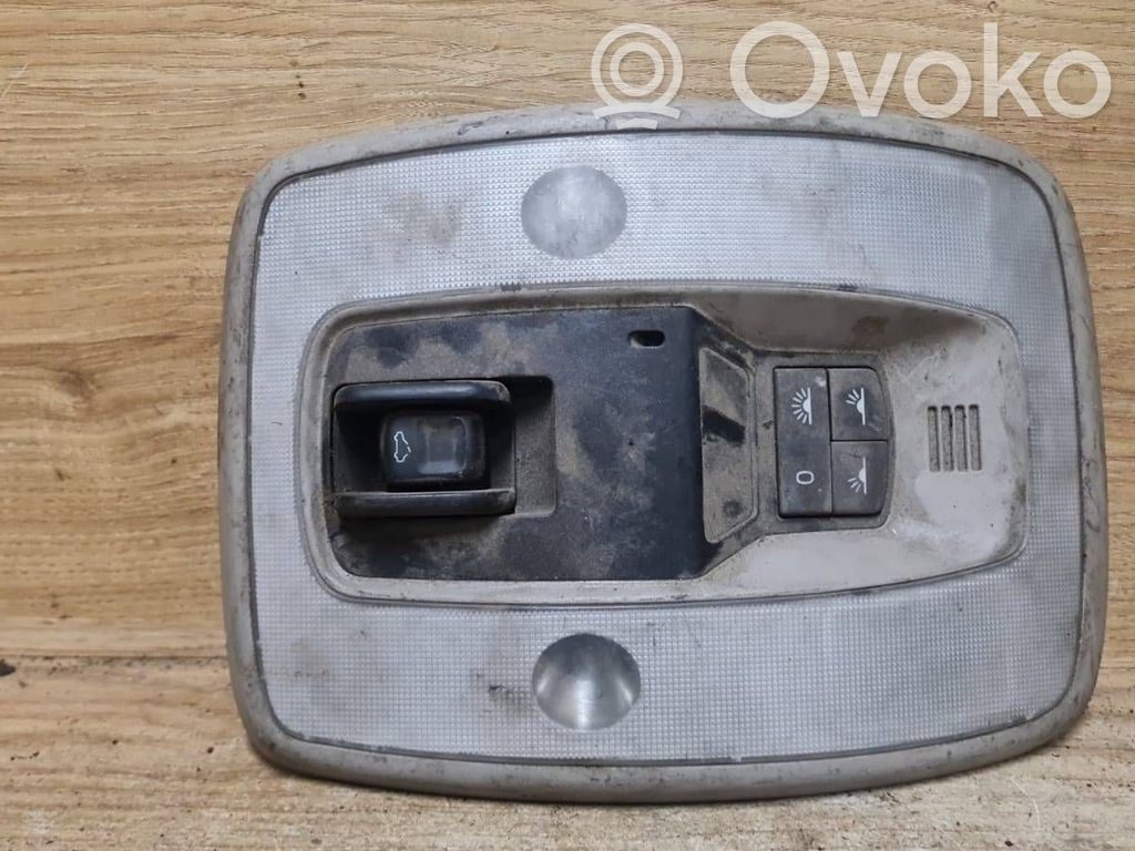 Volvo V70 Éclairage lumière plafonnier avant 