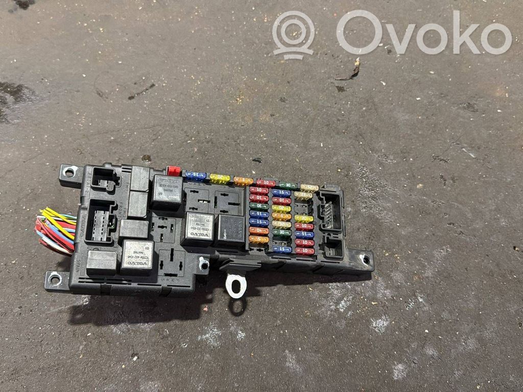 Volvo S60 Fuse module 