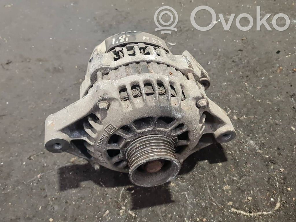 Opel Vectra B Ģenerators 
