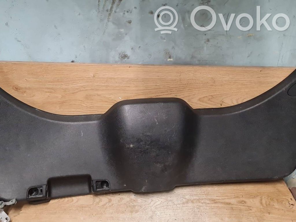 Poszycie / Tapicerka tylnej klapy bagażnika   8V41S40411AEW