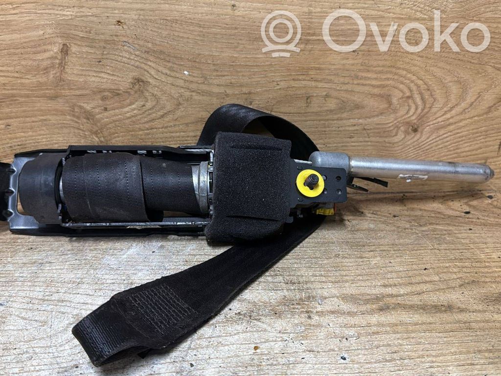 Volvo C30 Cinturón delantero 