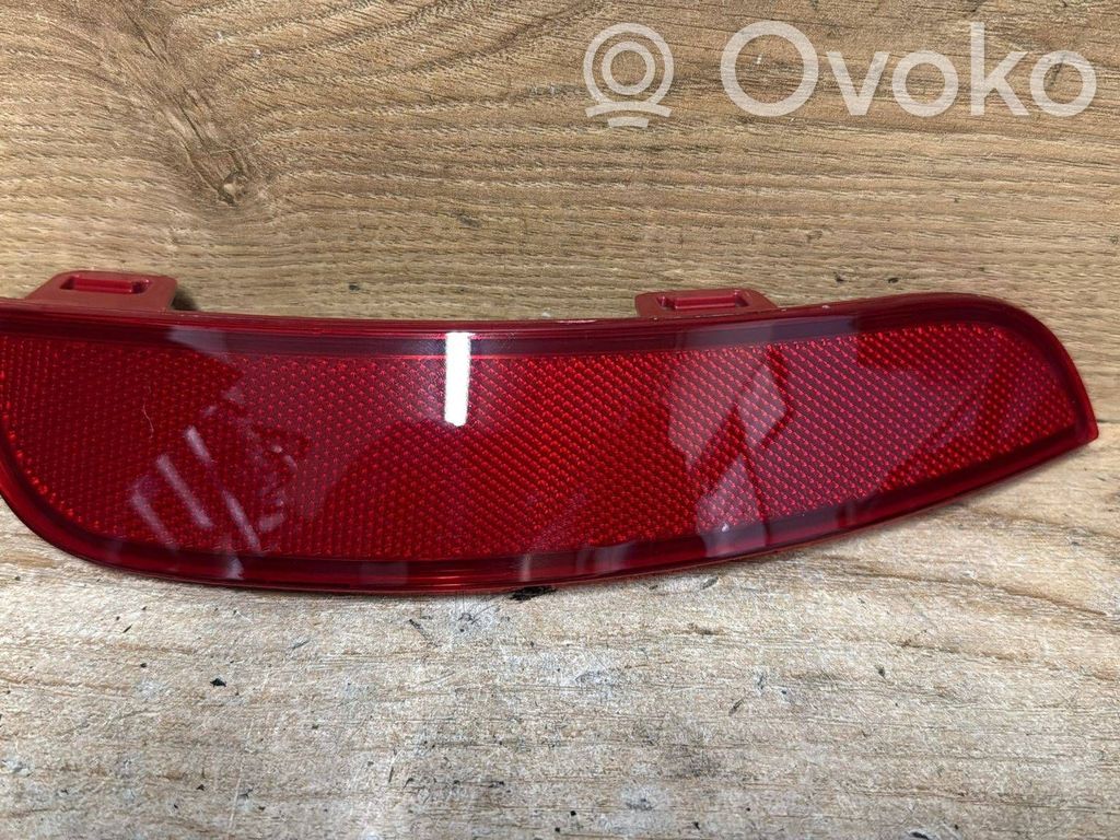 Volvo V50 Reflector delantero 
