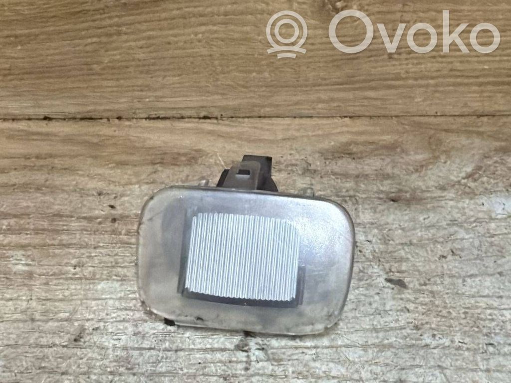 Volvo S80 Luz interna puerta trasera 