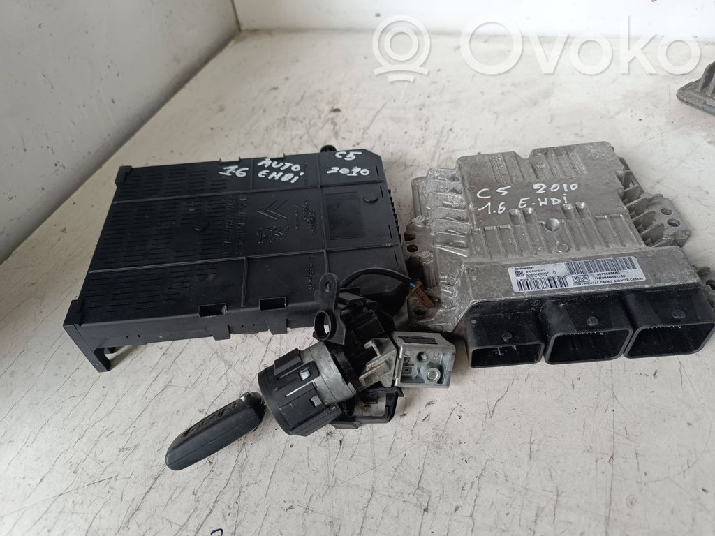Lukko setti   S180123001D,9675885680