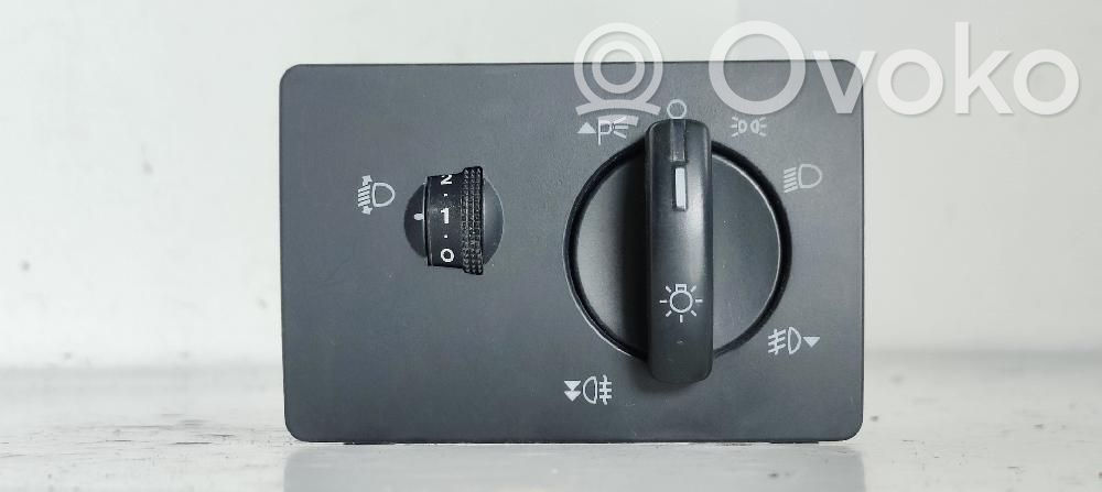 Interruptor de luz   7M5T13A024MA