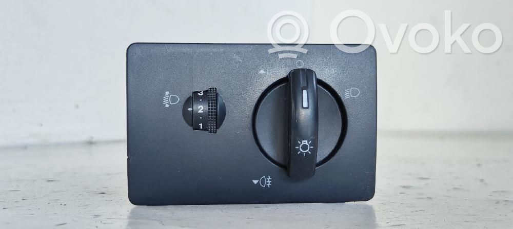 Interruptor de luz   4M5T13A024FA
