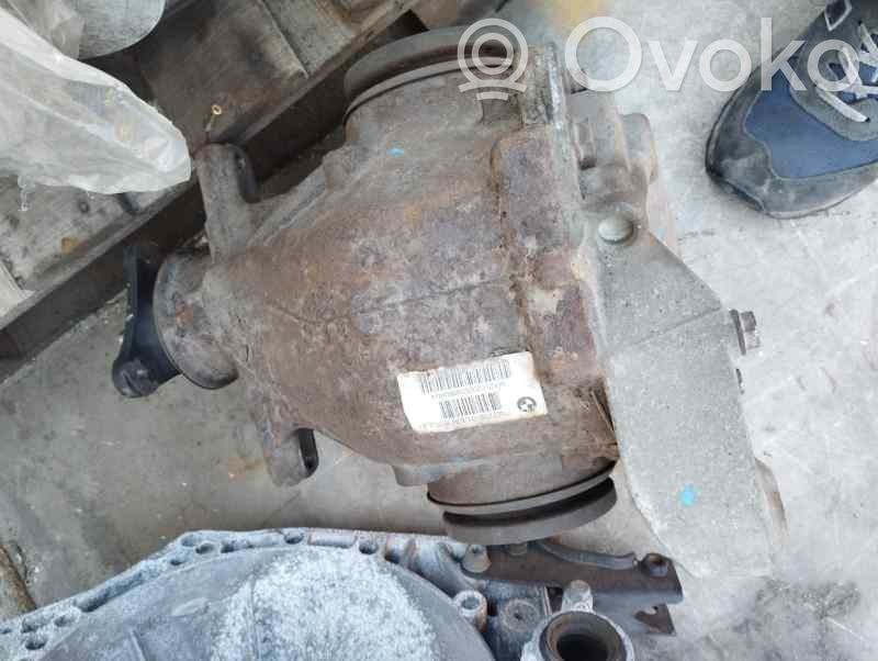 BMW 3 E90 E91 Galinis reduktorius 