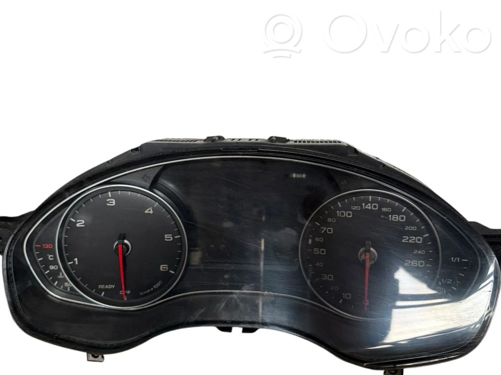 Licznik / Prędkościomierz   4G8920934D,0263725062