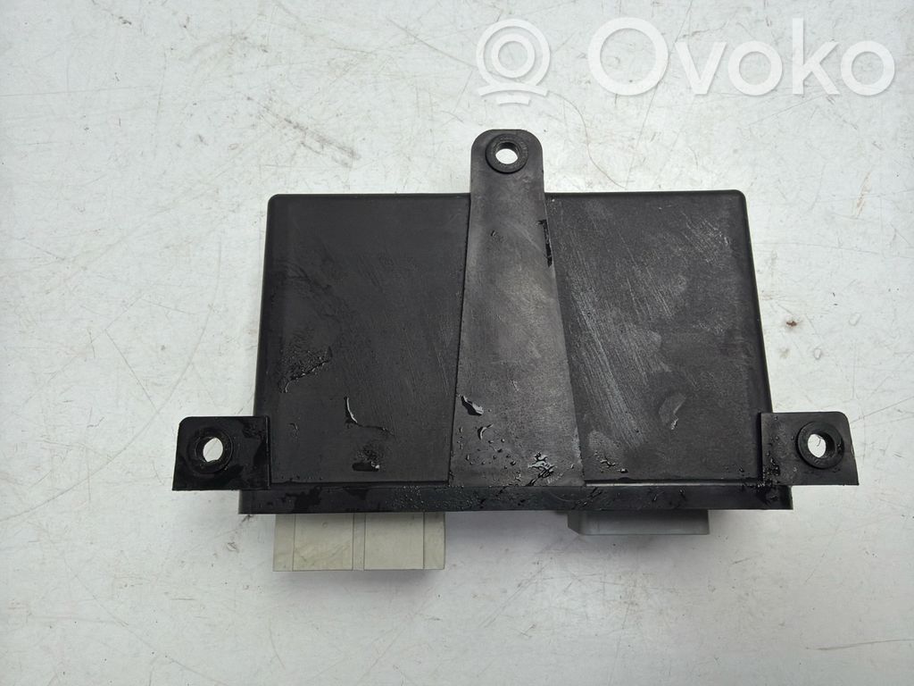 Module de commande de frein à main   90044038,8W832C496BB,AA0315A100BB