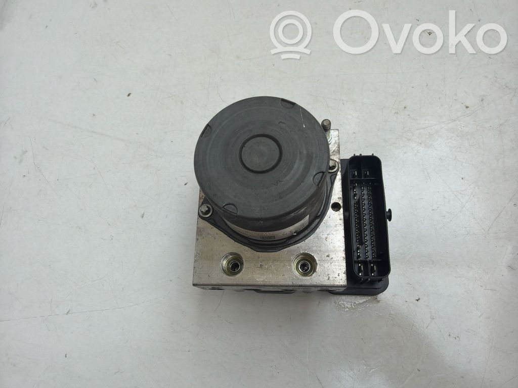 Opel Insignia B ABS bloks 